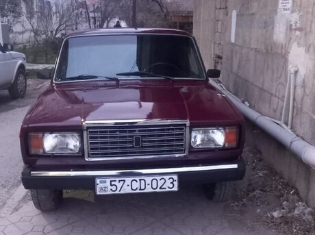 LADA (VAZ) 2107 2001