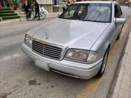 Mercedes C 200 1995