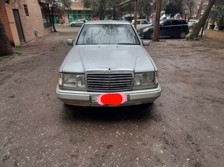 Mercedes E 220 1993