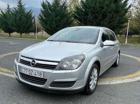 Opel Astra 2004