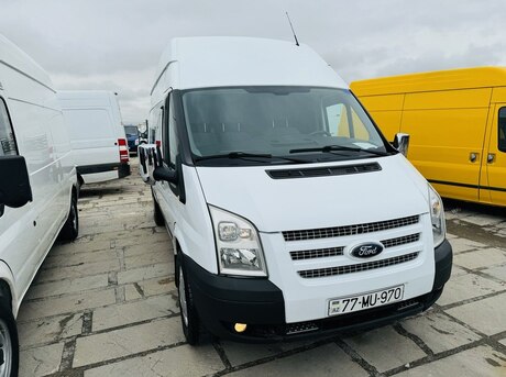 Ford Transit 2011