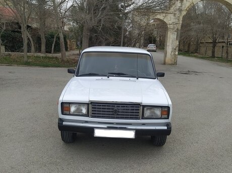 LADA (VAZ) 2107 2011