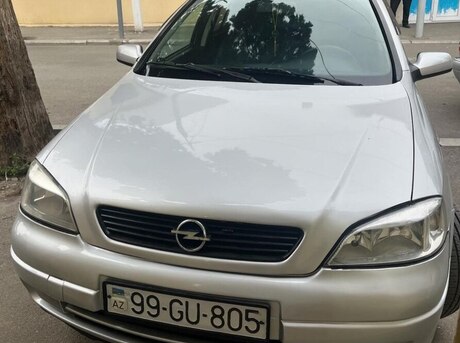 Opel Astra 2003