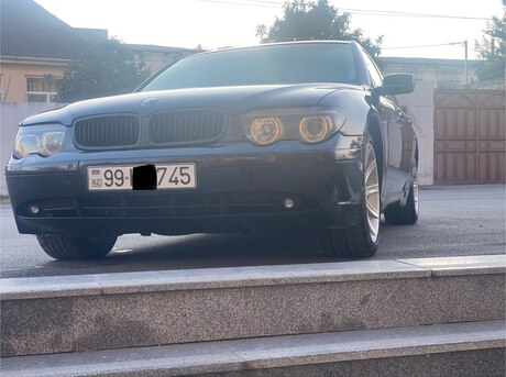 BMW 745 2002