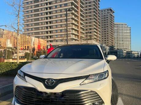 Toyota Camry 2017