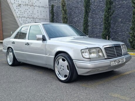 Mercedes E 220 1995