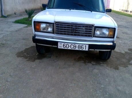 LADA (VAZ) 2107 2004