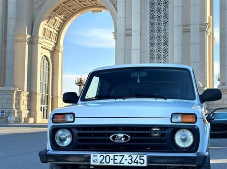 LADA (VAZ) Niva 2014