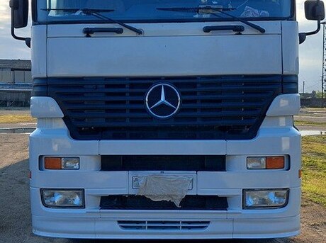 Mercedes Actros 1844 1999