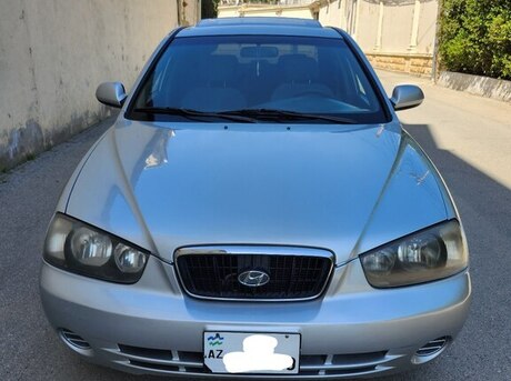 Hyundai Elantra 2003