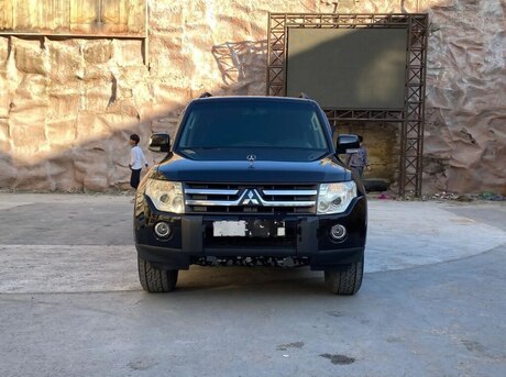Mitsubishi Pajero 2007
