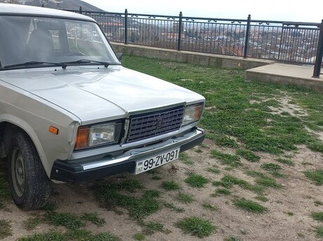 LADA (VAZ) 2107 2010