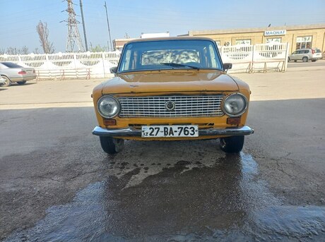 LADA (VAZ) 21011 1980