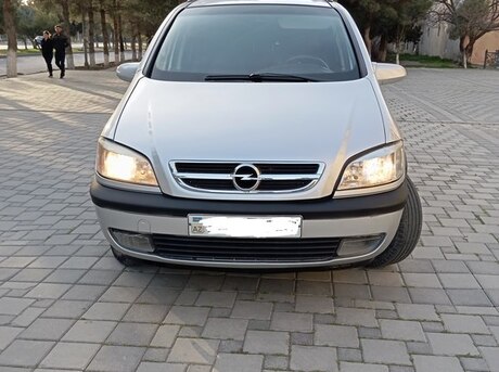 Opel Zafira 1999