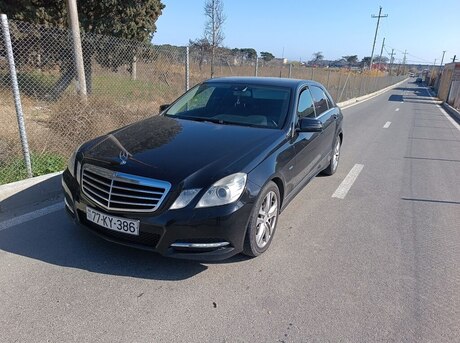 Mercedes E 220 2011