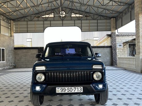 LADA (VAZ) Niva 2013