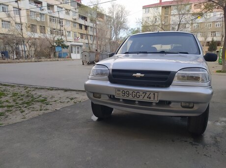 Chevrolet Niva 2005
