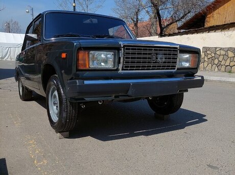 LADA (VAZ) 2107 2011