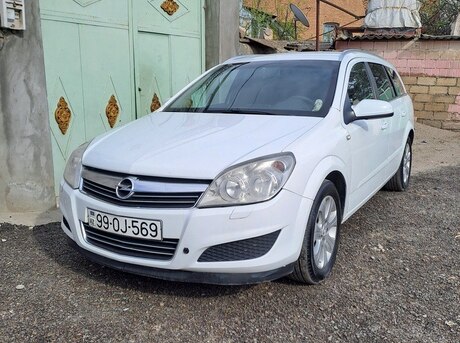 Opel Astra 2008