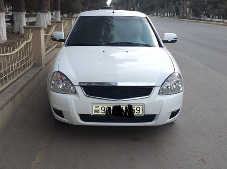 LADA (VAZ) Priora 2012