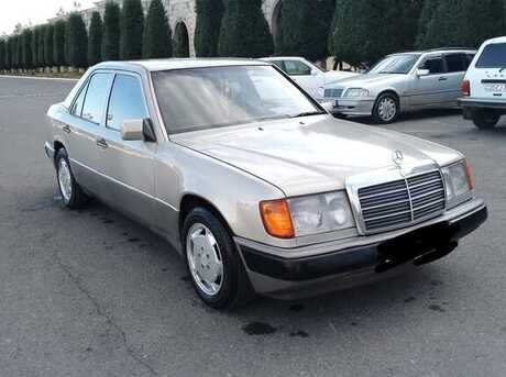 Mercedes E 200 1993