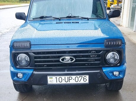 LADA (VAZ) Niva 2013