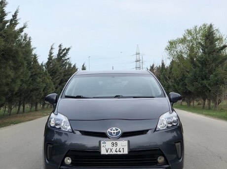 Toyota Prius 2015