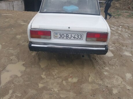 LADA (VAZ) 2107 1988