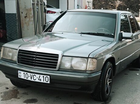 Mercedes 190 1990
