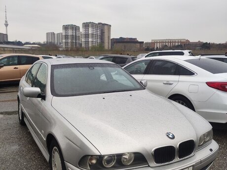 BMW 523 2000