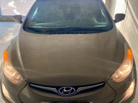 Hyundai Elantra 2015