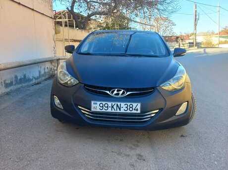 Hyundai Elantra 2013