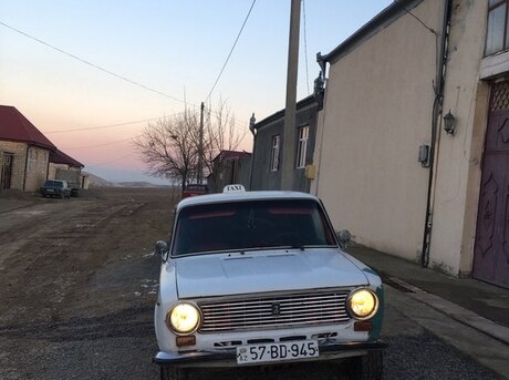 LADA (VAZ) 21011 1986