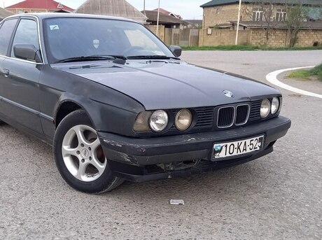 BMW 525 1988