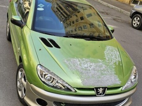 Peugeot 206 CC 2003