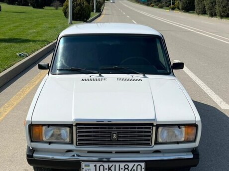 LADA (VAZ) 2107 2001
