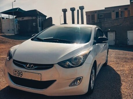 Hyundai Elantra 2010