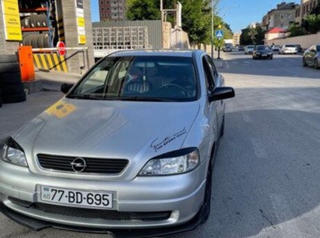 Opel Astra 1998