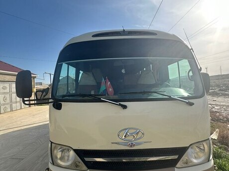 Hyundai County 2012