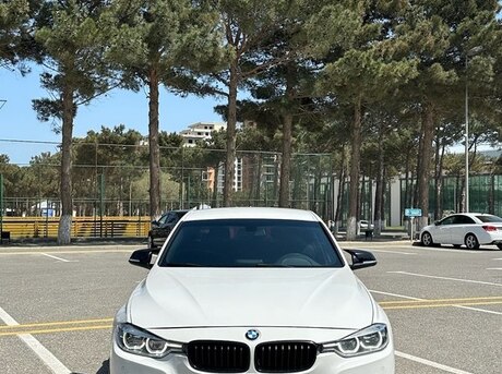 BMW 320 2016
