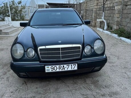 Mercedes E 240 1998