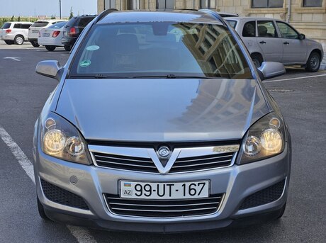 Opel Astra 2008