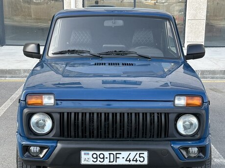 LADA (VAZ) Niva 2013