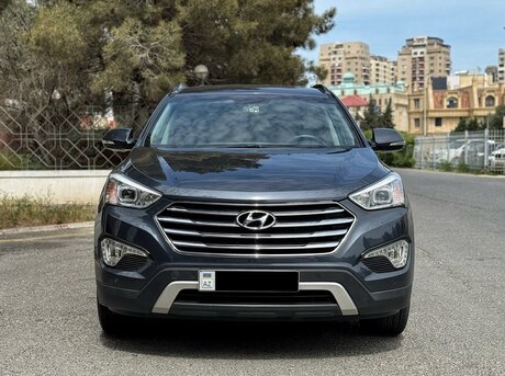 Hyundai Grand Santa Fe