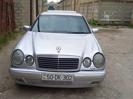Mercedes E 220 d 1999