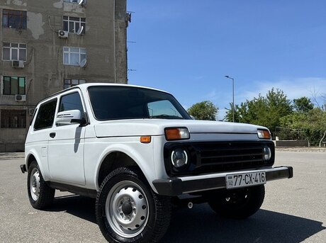 LADA (VAZ) Niva 2013
