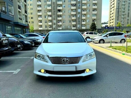 Toyota Camry 2012