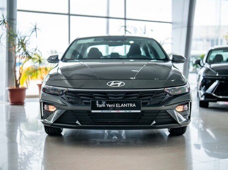 Hyundai Elantra 2024