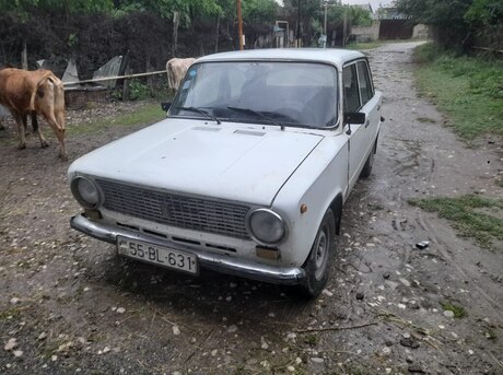 LADA (VAZ) 21011 1984