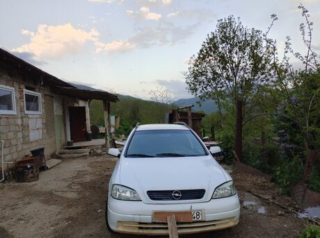 Opel Astra 1999